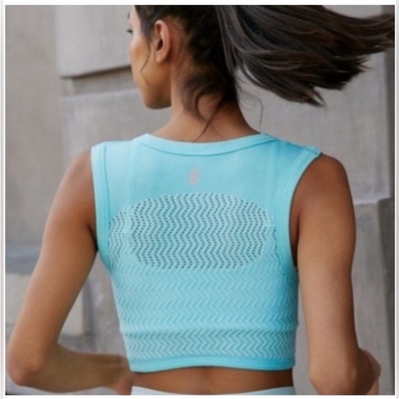 NWOT Free People Movement Free Throw Textured Muscle Tank - Picture 3 of 9